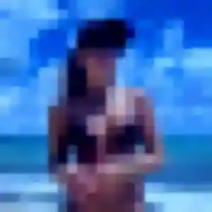 Lena, 24 ans, dispo pour plan cul à Plozévet
