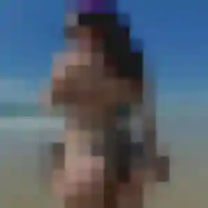 Photo de Lina à Plumelin (25 ans) - plan cul discret