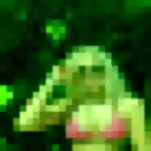 Lise, 27 ans, en ligne à Poix-de-Picardie pour une rencontre coquine