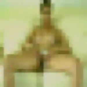 Emna, fille de 33 ans cherche plan cul à Polliat