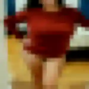 Kenza, 22 ans, disponible à Pomeys pour une rencontre coquine