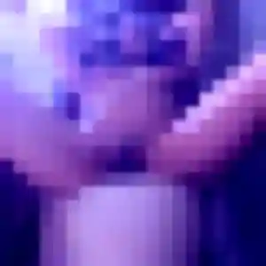 Luna (21 ans) à Pont-de-Metz cherche une rencontre rapidement