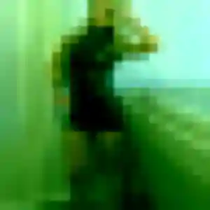 Luna, 33 ans, en ligne à Pont-du-Château pour une rencontre coquine