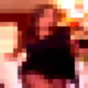 Louane, 29 ans, connectée à Pontarlier pour une rencontre coquine