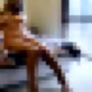 Anissa, 34 ans, en ligne à Pontgibaud pour une rencontre coquine