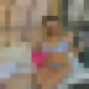 Safiya (35 ans) à Pontgibaud attend une rencontre ce soir