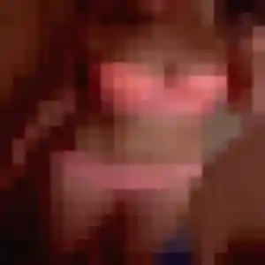 Jolie Noemi, 24 ans à Porcheville - la contacter