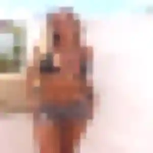 Violette, 29 ans, disponible à Pordic pour une rencontre coquine