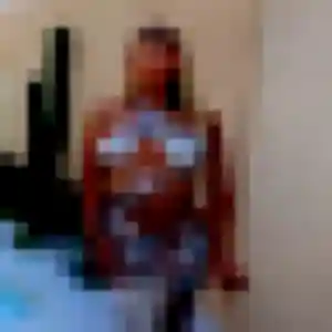 Zelie (22 ans) à Port-Jérôme-sur-Seine propose un plan cul maintenant