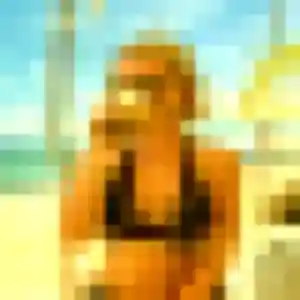 Charlene de Port-Mort, 28 ans - plan cul discret