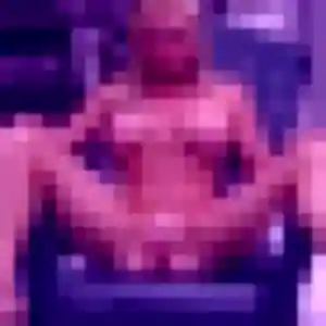 Lena de Poses, 25 ans - plan cul sans prise de tête