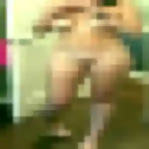 Sexy Alix, 30 ans à Pougny - voir sa photo