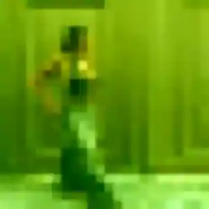 Elia, fille de 23 ans propose plan cul à Pressagny-l'Orgueilleux