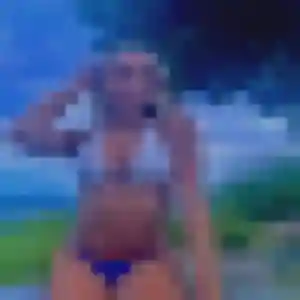 Oceane, 29 ans, disponible à Privas pour un plan cul