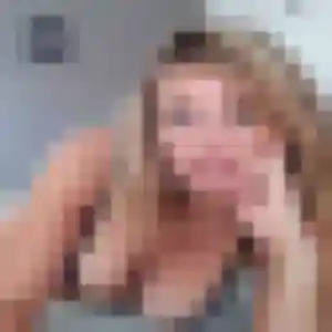 Prisca, femme de 28 ans cherche plan cul à Prunet