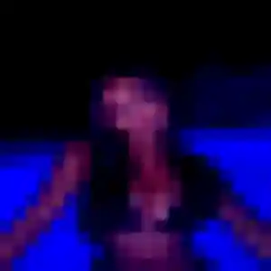 Emna, femme de 33 ans propose plan cul à Puget-sur-Argens