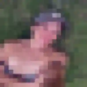 Photo de Eglantine à Quiestède (19 ans) - plan cul anonyme