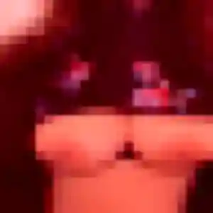 Emna, 19 ans, connectée à Reignier-Ésery pour une rencontre coquine