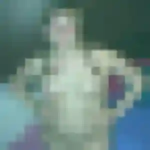 Elena (31 ans) à Rexpoëde propose une rencontre maintenant