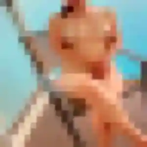 Apolline, 34 ans, en ligne à Riom-ès-Montagnes pour une rencontre coquine