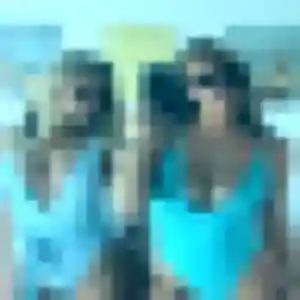 Oriane, 21 ans, connectée à Rivière-sur-Tarn pour un plan cul