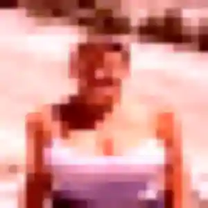 Découvre Inaya, 24 ans à Roannes-Saint-Mary en privé