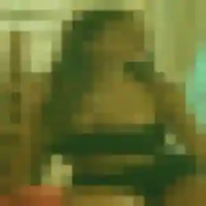 Garance, fille de 20 ans cherche plan cul à Roquemaure