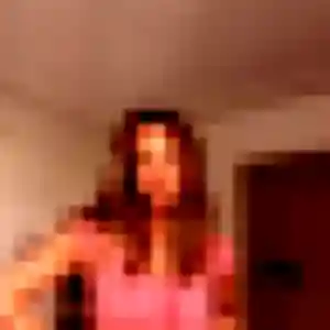 Rejoins Perrine, 35 ans à Rosoy en privé