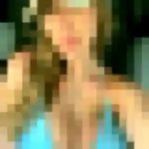 Daphne, 28 ans, dispo pour plan cul à Rou-Marson