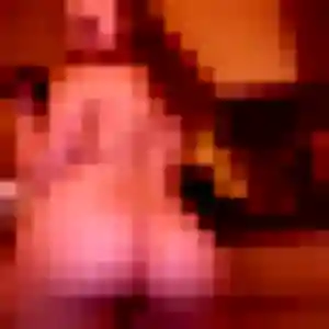 Photo de Rania à Rouhling (34 ans) - plan cul discret