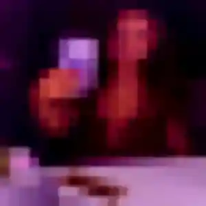 Découvre Anissa, 25 ans à Roumare en privé