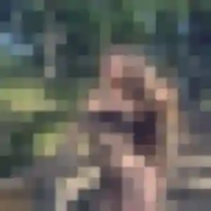 Maya, 22 ans, dispo pour plan cul à Routot