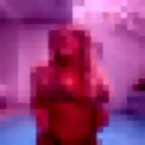 Axelle, fille de 26 ans veut plan cul à Rozier-en-Donzy