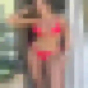 Assia, 25 ans, connectée à Sablet pour un plan cul