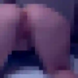 Leila, 20 ans, connectée à Sablet pour une rencontre coquine