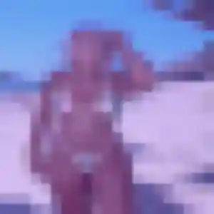 Solene, 24 ans, en ligne à Sacquenville pour un plan cul