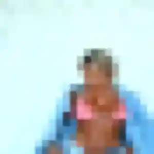 Mia, 39 ans, en ligne à Saint-Agnant pour une rencontre coquine