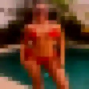 Amandine (27 ans) à Saint-Brice cherche une rencontre aujourd'hui