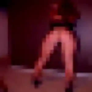 Imen, 19 ans, connectée à Saint-Brice pour une rencontre coquine