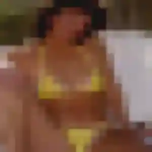 Photo de Celia à Saint-Cézaire-sur-Siagne (33 ans) - plan cul anonyme