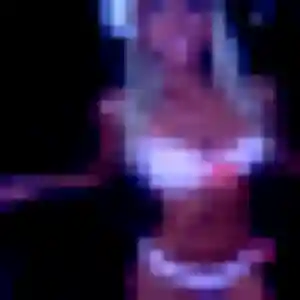 Armelle, 34 ans, dispo pour plan cul à Saint-Christophe-Vallon