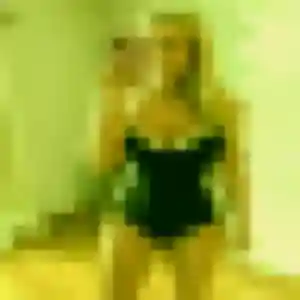 Romy (32 ans) à Saint-Ciers-sur-Gironde cherche un plan cul ce soir