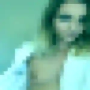 Sexy Coralie, 19 ans à Saint-Cyr - la contacter