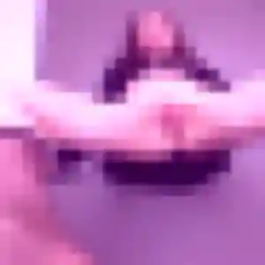 Photo privée de Lilas, 33 ans à Saint-Cyr-sur-Menthon - rencontre coquine