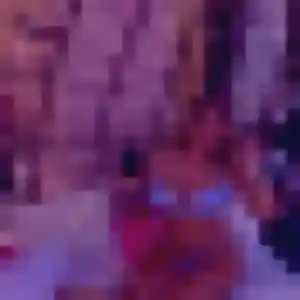 Maeva (24 ans) à Saint-Cyr-sur-Mer attend une rencontre rapidement