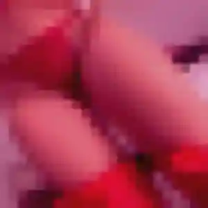 Découvre Albane, 28 ans à Saint-Épain en privé