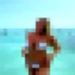 Photo de Axelle à Saint-Estèphe (31 ans) - plan cul anonyme