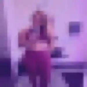 Profil de Perrine à Saint-Estèphe (33 ans) - plan cul gratuit
