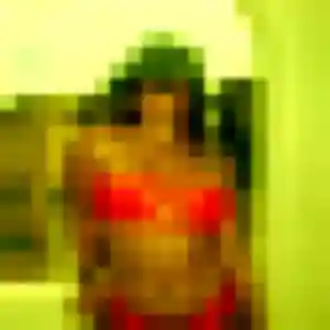 Photo exclusive de Selma, 33 ans à Saint-Félicien - plan discret