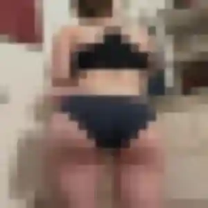 Photo sexy de Lilas, 25 ans à Saint-Ferréol-d'Auroure - plan discret